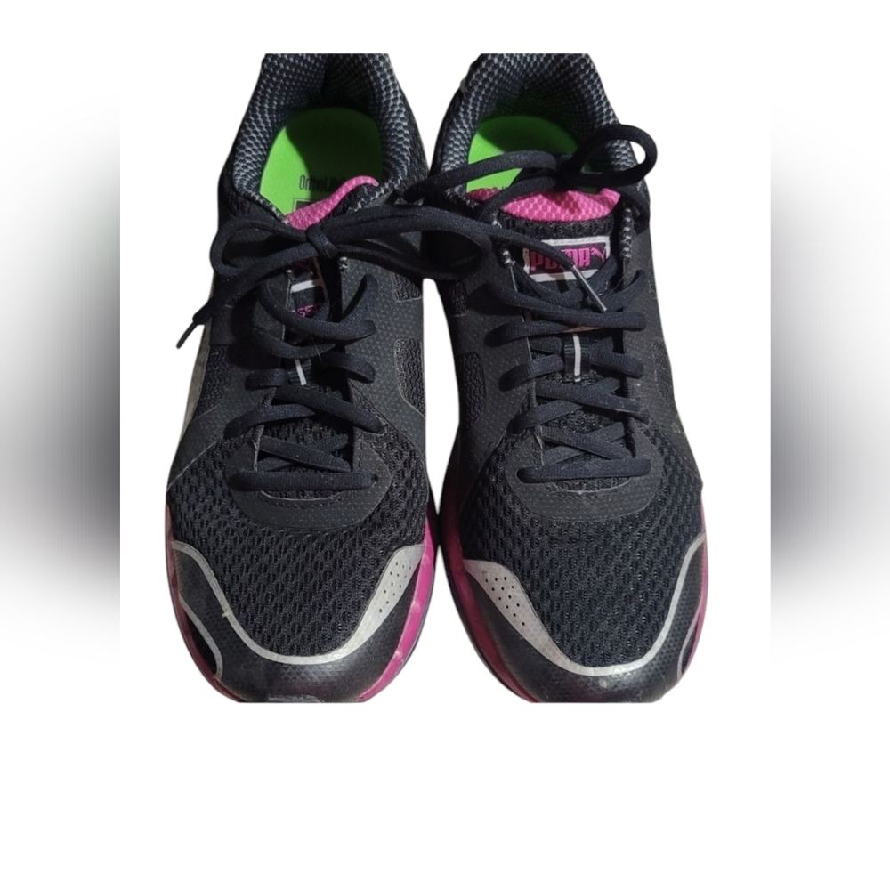 Puma Size 10 Womens Athletic Shoes